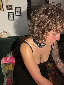 EmilieBraun online show from 05.23.26