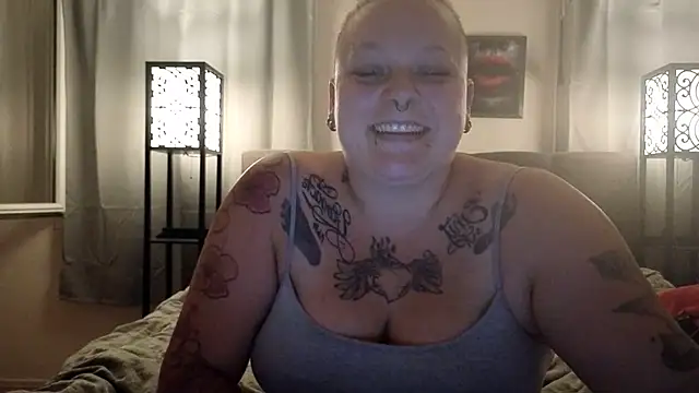 Snapshot of Lady_Peggi chatting on 06.09.26 Lady Peggi online show from 06.09.26