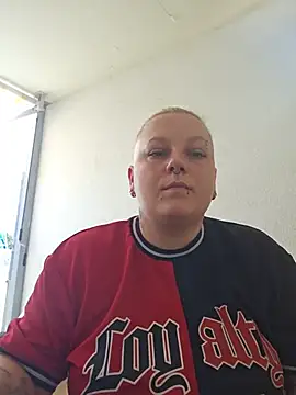 Snapshot of Lady_Peggi chatting on 06.13.26 Lady Peggi online show from 06.13.26