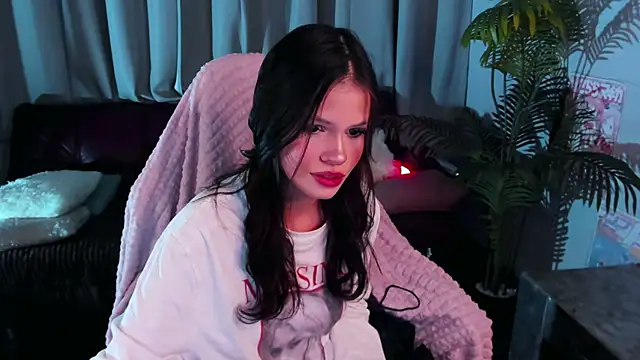 MaddyFever online show from 06.09.26