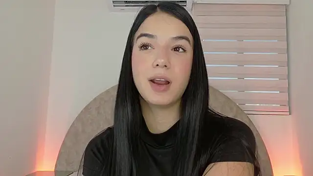 Snapshot of xime_prinss chatting on 06.30.26 xime prinss online show from 06.30.26