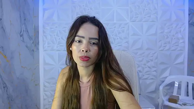 Snapshot of naomis_36 chatting on 05.11.26 naomis 36 online show from 05.11.26