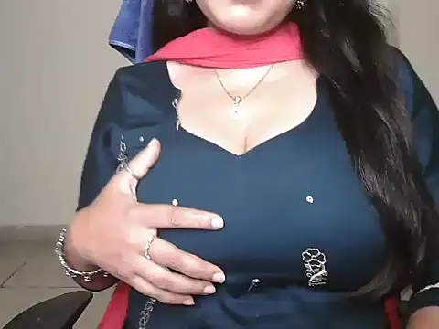 Snapshot of Yanshi23 chatting on 07.28.26 Yanshi23 online show from 07.28.26