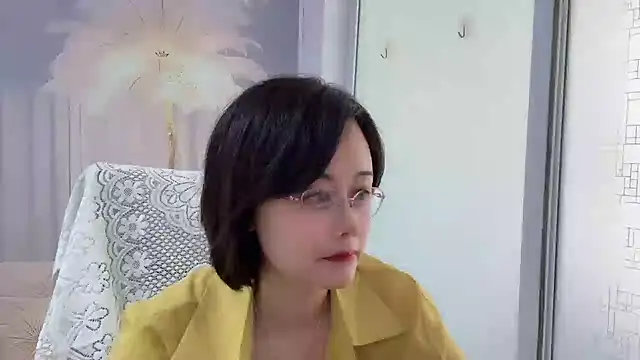 Snapshot of Naomi_Z chatting on 05.21.26 Naomi Z online show from 05.21.26