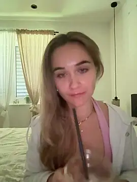 Snapshot of LillyStarr chatting on 06.30.26 LillyStarr online show from 06.30.26