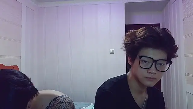 Snapshot of XJ-XIAOXIAO chatting on 06.01.26 XJ-XIAOXIAO online show from 06.01.26
