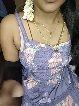 Snapshot of Tamil__Thara003 chatting on 06.14.26 Tamil Thara003 online show from 06.14.26