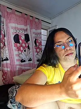 ZoeMorettii online show from 06.17.26