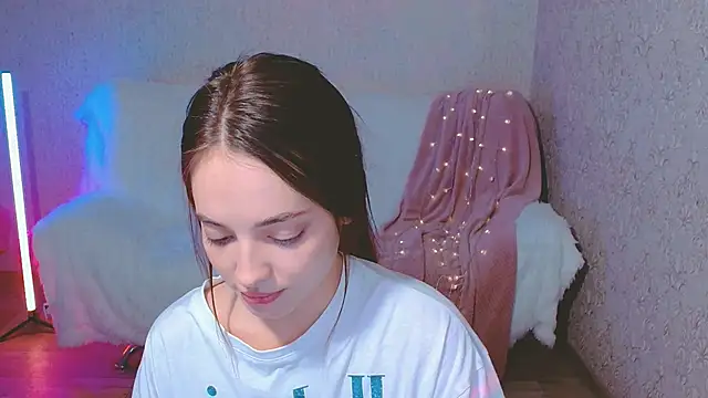 SiennaMia online show from 06.03.26