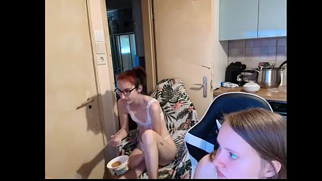 Sexycouple3518 online show from 05.27.26