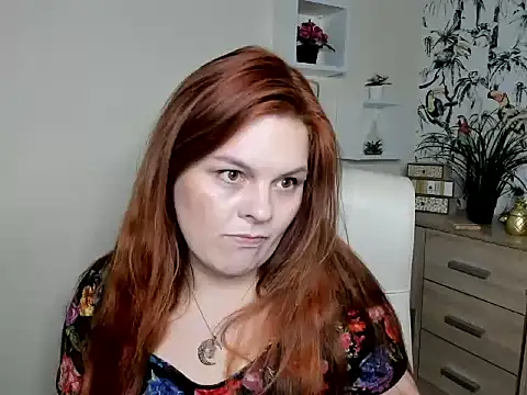 Snapshot of GingerKitten1 chatting on 05.13.26 GingerKitten1 online show from 05.13.26