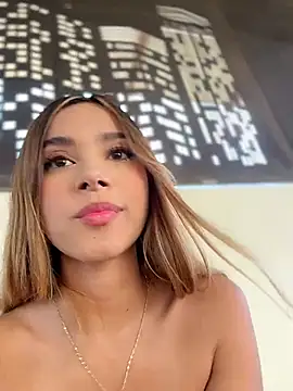 Snapshot of Natalia__vidal chatting on 07.14.26 Natalia vidal online show from 07.14.26