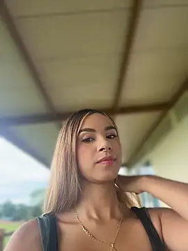 Snapshot of Natalia__vidal chatting on 07.17.26 Natalia vidal online show from 07.17.26