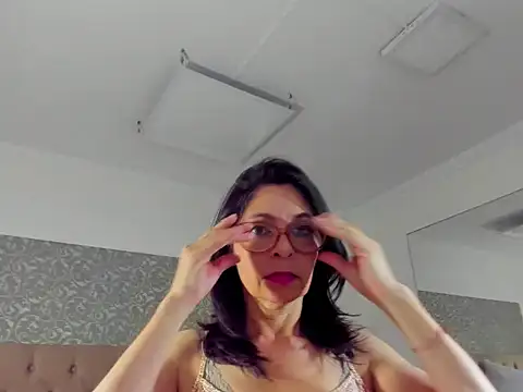 lena gray online show from 06.08.26