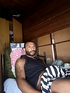 Snapshot of Camodick chatting on 11.14.25 Camodick online show from 11.14.25