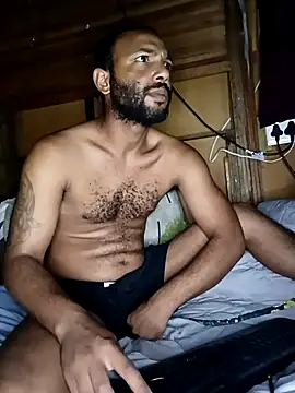 Snapshot of Camodick chatting on 11.21.25 Camodick online show from 11.21.25