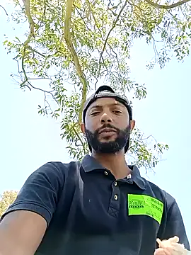 Snapshot of Camodick chatting on 11.26.25 Camodick online show from 11.26.25