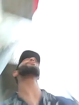 Snapshot of Camodick chatting on 11.29.25 Camodick online show from 11.29.25