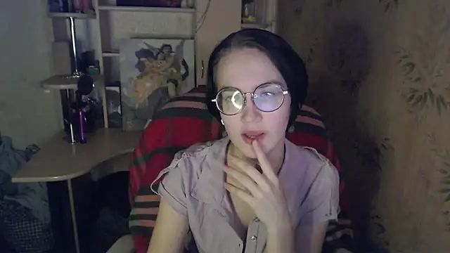Snapshot of Alessa_Kiss chatting on 05.28.26 Alessa Kiss online show from 05.28.26