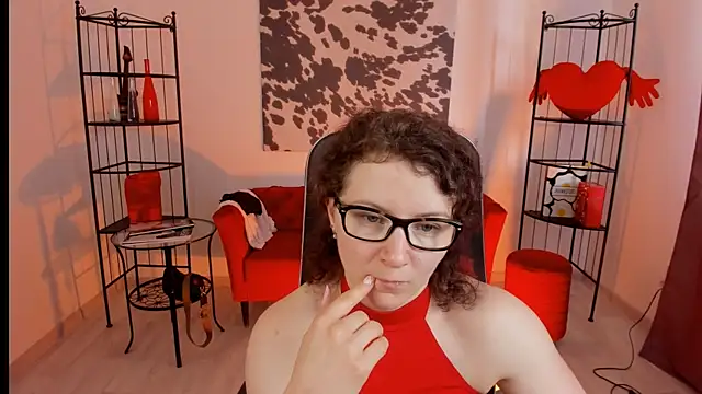 Snapshot of AureliaGleam chatting on 07.05.26 AureliaGleam online show from 07.05.26