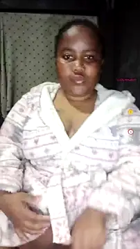 ChubbyMidgetxxx19 online show from 07.15.26