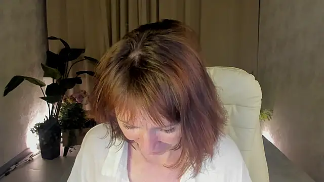 gracekellyyy online show from 06.06.26