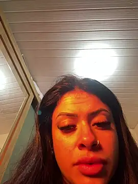 Snapshot of belababyy chatting on 06.25.26 belababyy online show from 06.25.26