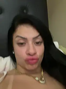 Snapshot of belababyy chatting on 07.27.26 belababyy online show from 07.27.26