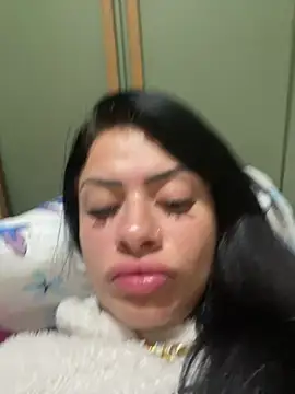 Snapshot of belababyy chatting on 07.28.26 belababyy online show from 07.28.26