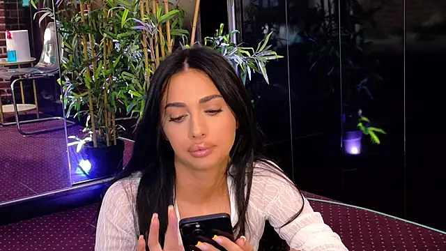 Snapshot of VanessaVosss chatting on 06.18.26 VanessaVosss online show from 06.18.26