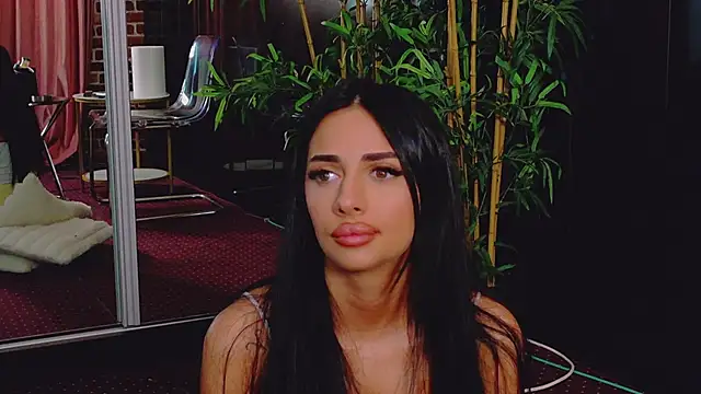 Snapshot of VanessaVosss chatting on 06.20.26 VanessaVosss online show from 06.20.26