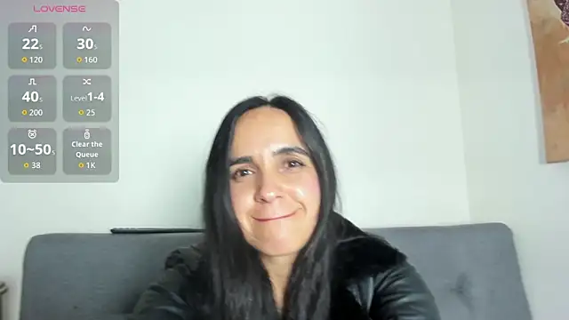 Snapshot of Lizeth_White_ chatting on 06.09.26 Lizeth White online show from 06.09.26