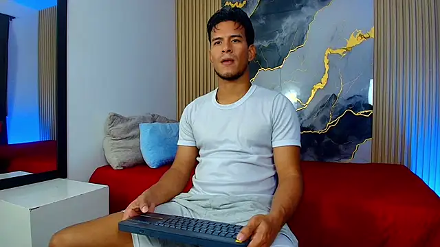 JacobWolf   online show from 06.05.26