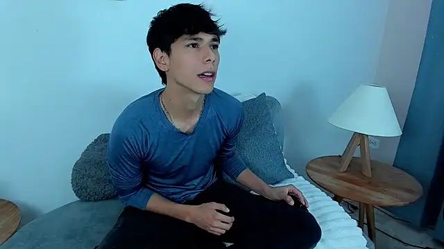 Snapshot of jacob_colliins chatting on 05.10.26 jacob colliins online show from 05.10.26