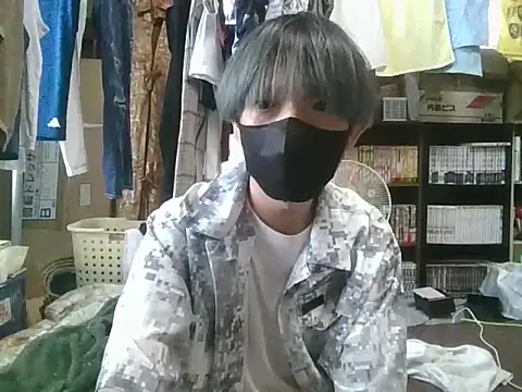 Snapshot of kazupan22 chatting on 05.29.26 kazupan22 online show from 05.29.26