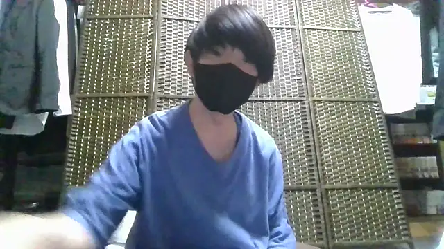 Snapshot of kazupan22 chatting on 07.04.26 kazupan22 online show from 07.04.26
