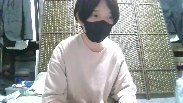 Snapshot of kazupan22 chatting on 07.15.26 kazupan22 online show from 07.15.26