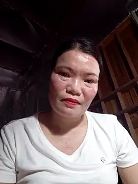 Snapshot of -Trici- chatting on 06.03.26 -Trici- online show from 06.03.26