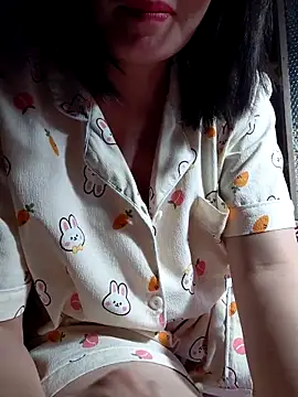 Snapshot of -Trici- chatting on 06.10.26 -Trici- online show from 06.10.26