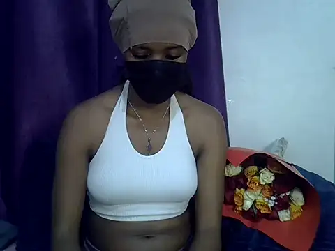 Ginnah  online show from 06.30.26