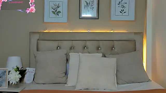 EmilyWinter  online show from 06.16.26