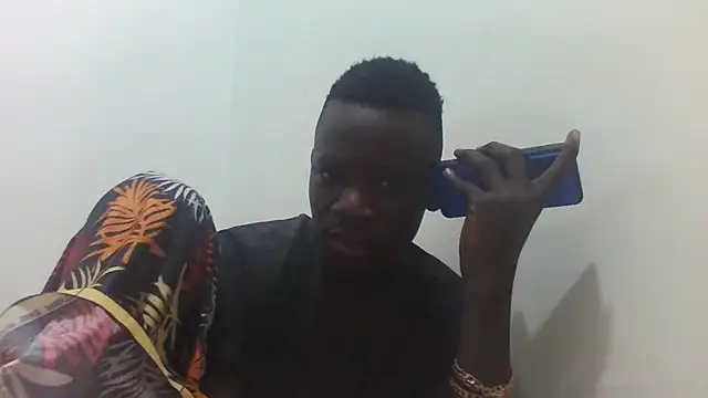 Snapshot of tencum chatting on 06.26.26 tencum online show from 06.26.26