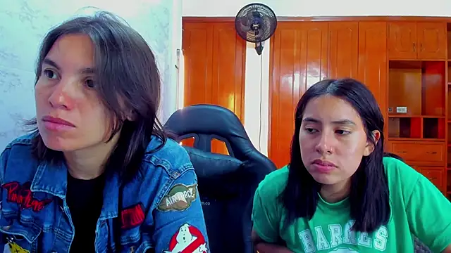 Snapshot of Soffy_and_Emily chatting on 06.17.26 Soffy and Emily online show from 06.17.26