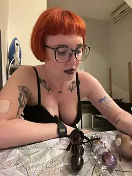 Myssevelyn online show from 07.12.26