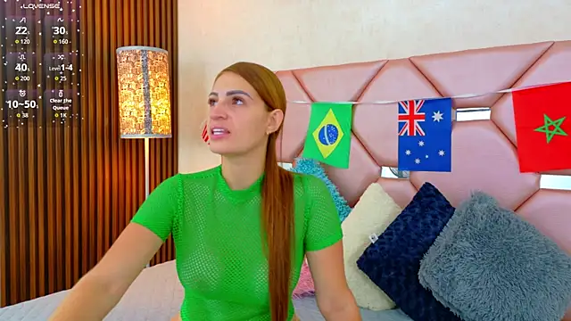 Juliia cruz  online show from 06.22.26