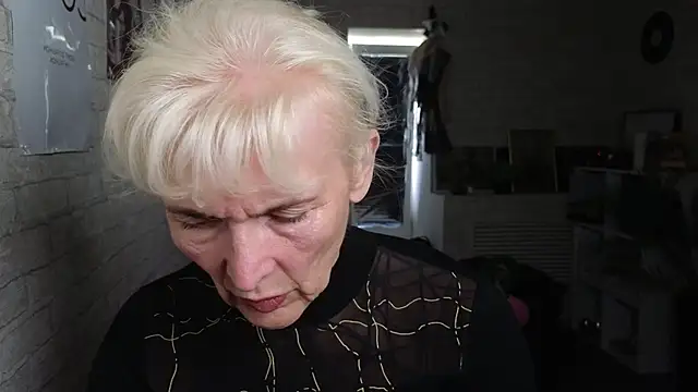 Snapshot of Nia_Natur chatting on 06.02.26 Nia Natur online show from 06.02.26
