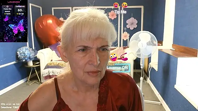 Snapshot of Nia_Natur chatting on 06.20.26 Nia Natur online show from 06.20.26