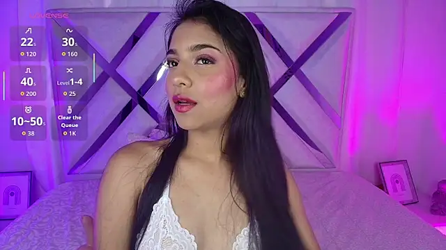 thalia gomez   online show from 06.05.26