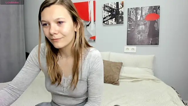 Snapshot of Sunny_Sammyy chatting on 07.14.26 Sunny Sammyy online show from 07.14.26