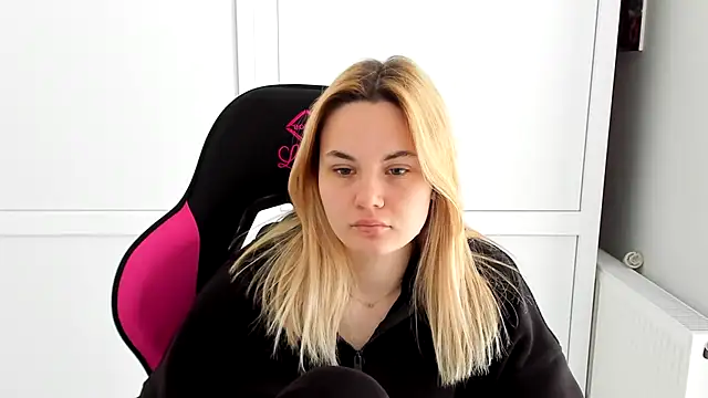 Emma starrs  online show from 05.14.26